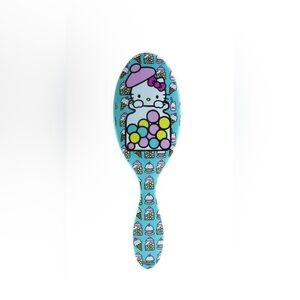 Hello Kitty Hair Brush with Colorful Design
NWO BOX box was crushed